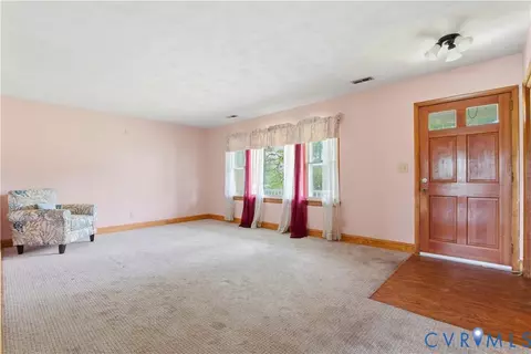 Living - 379 Piney Point Rd, Onemo, VA 23130 photo 1 of 10