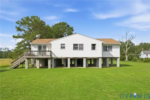 Exterior - 379 Piney Point Rd, Onemo, VA 23130 photo 6 of 6