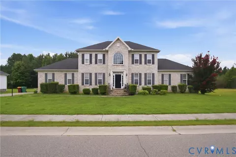 936 Gustavo Ln, Petersburg, VA 23805