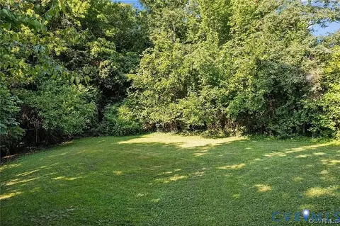 Exterior - 2114 Wright Ave, Richmond, VA 23224 photo 5 of 5