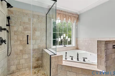 Bath - 8452 Mount Eagle Rd, Ashland, VA 23005 photo 5 of 7