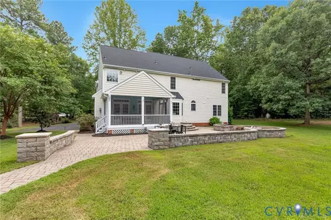 Exterior - 8452 Mount Eagle Rd, Ashland, VA 23005 photo 14 of 19