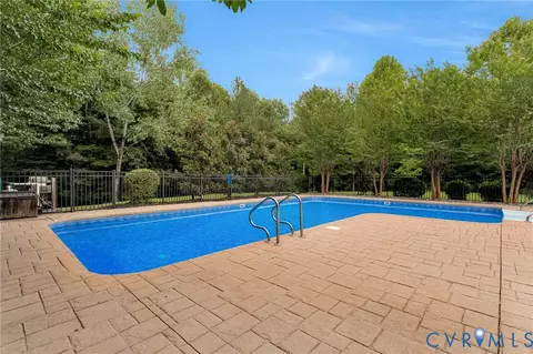Exterior - 8452 Mount Eagle Rd, Ashland, VA 23005 photo 11 of 19