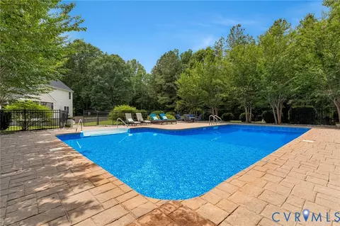 Exterior - 8452 Mount Eagle Rd, Ashland, VA 23005 photo 12 of 19