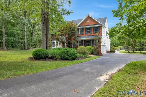 Exterior - 8452 Mount Eagle Rd, Ashland, VA 23005 photo 16 of 19