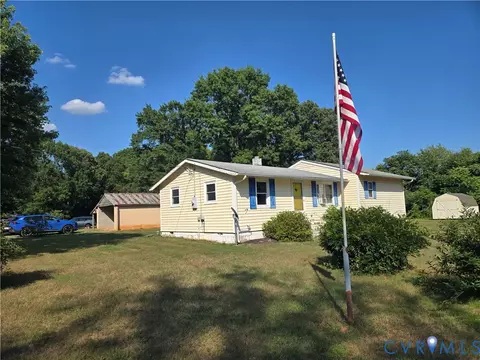 32 Raines, Farmville, VA 23901
