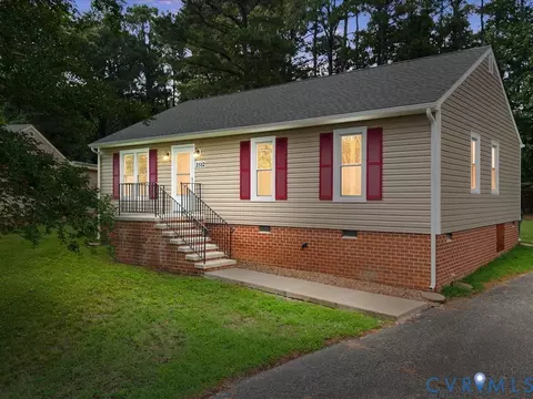 2552 Hickory Knoll Ln, Richmond, VA 23230