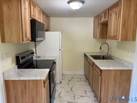 Kitchen - 420 Rolling Path Rd, Louisa, VA 23093 photo 1 of 1