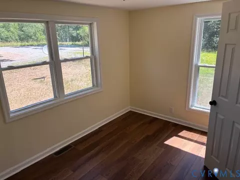 Bedroom - 420 Rolling Path Rd, Louisa, VA 23093 photo 1 of 3