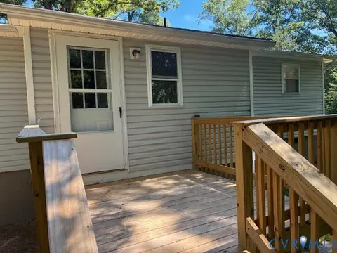 Exterior - 420 Rolling Path Rd, Louisa, VA 23093 photo 3 of 5