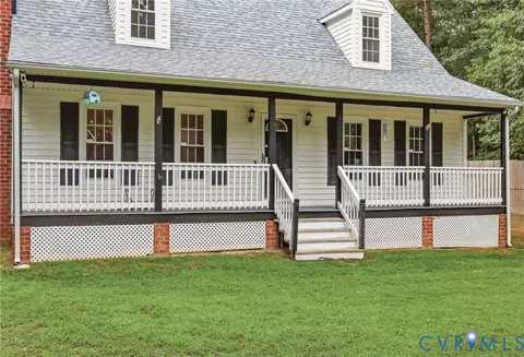 Exterior - 13521 Bailey Bridge Rd, Midlothian, VA 23112 photo 1 of 15
