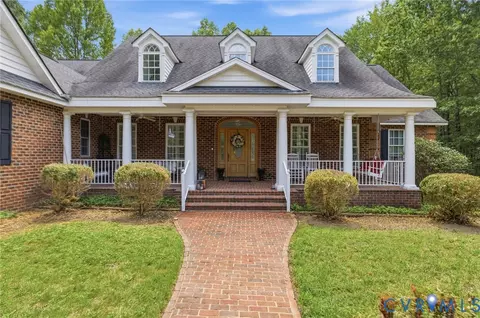 2065 Garrett Ln, Powhatan, VA 23139