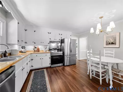 Kitchen - 3307 Fox Chase Dr, Midlothian, VA 23112 photo 3 of 3