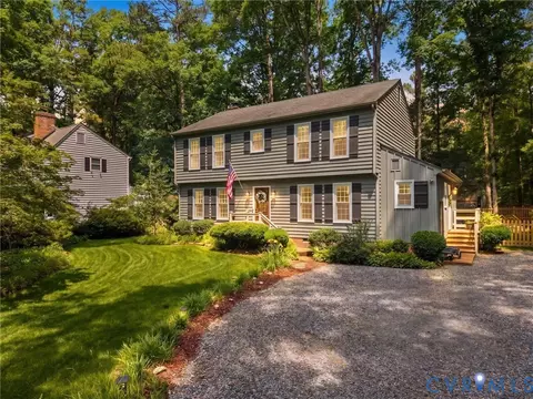3307 Fox Chase Dr, Midlothian, VA 23112