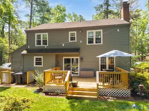 Exterior - 3307 Fox Chase Dr, Midlothian, VA 23112 photo 6 of 10
