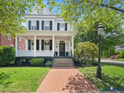 1306 Washington Ave, Fredericksburg, VA 22401