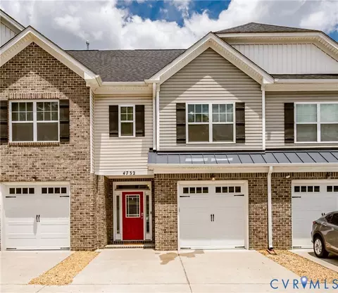 4732 Kilby Dr, Virginia Beach, VA 23456