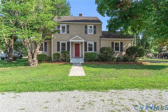 702 Daingerfield St, Tappahannock, VA 22560