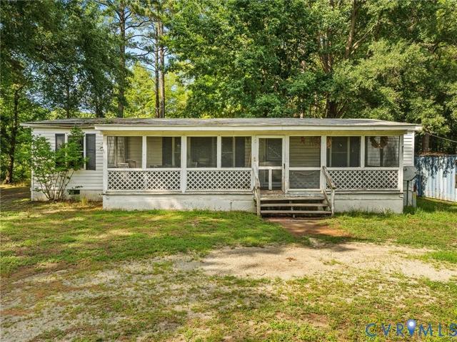 7215 Dennisville Rd, Amelia Court House, VA 23002