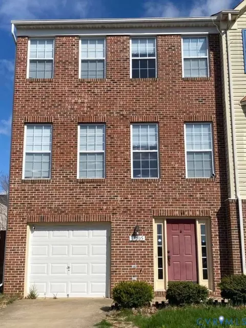 17505 Denali Pl, Dumfries, VA 22025