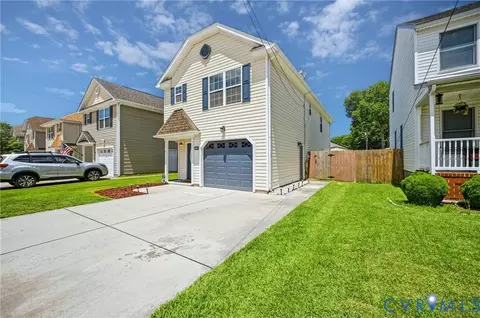2026 Engle Ave, Chesapeake, VA 23320