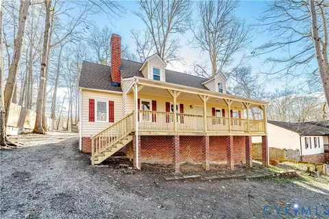 3025 Maplevale Rd, Chester, VA 23831 photo 1