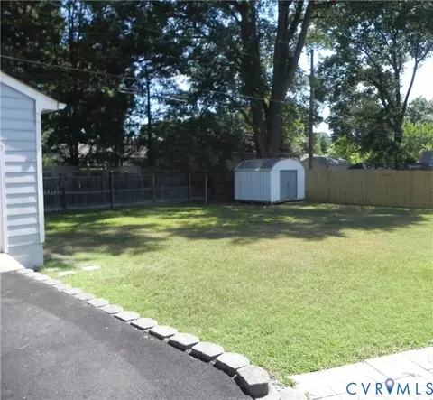 Exterior - 108 E Gray St, Sandston, VA 23150 photo 4 of 4