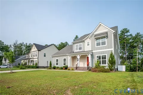 Exterior - 7130 Maple Summit Ln, Moseley, VA 23120 photo 3 of 7