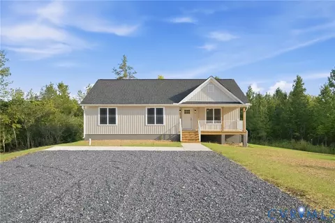 704 Columbia Rd, Columbia, VA 23038