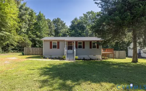 13070 Auburn Mill Rd, Glen Allen, VA 23059