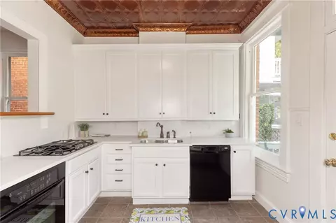 Kitchen - 3135 Floyd Ave, Richmond, VA 23221 photo 1 of 5