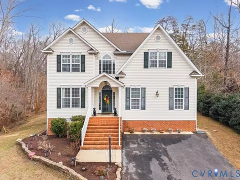 116 Jesses Way, Farmville, VA 23901