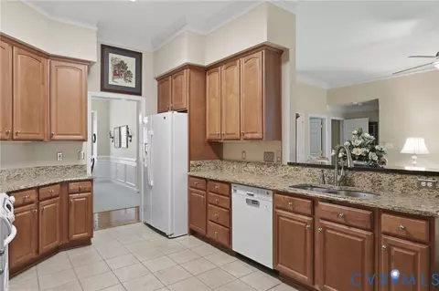 Kitchen - 1142 Alcorn Ter, Midlothian, VA 23114 photo 2 of 2