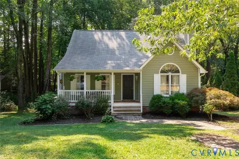 2718 Brookforest Rd, Midlothian, VA 23112