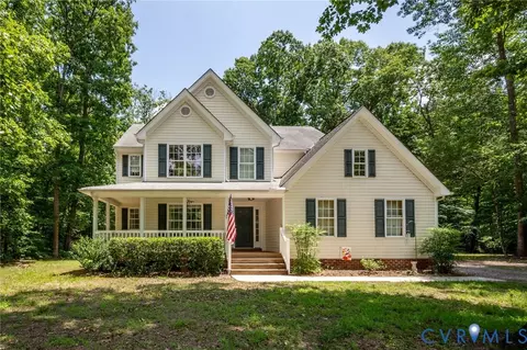351 Flowering Tree Ct, Aylett, VA 23009