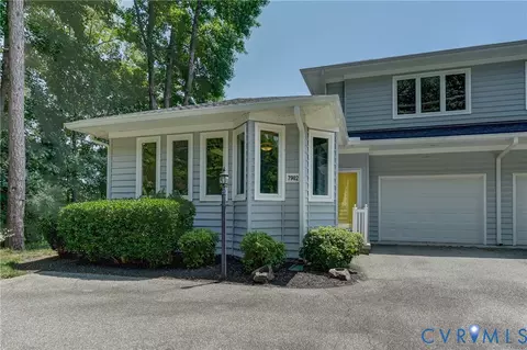 7902 Johnson Rd, North Dinwiddie, VA 23805