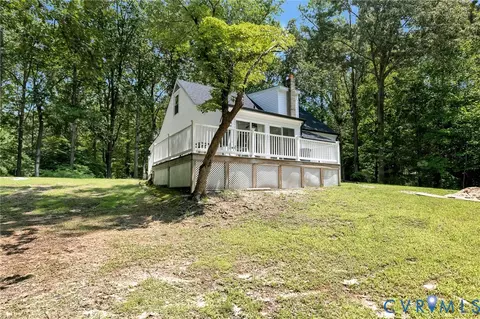 Exterior - 348 Forest Ln, King William, VA 23086 photo 9 of 11