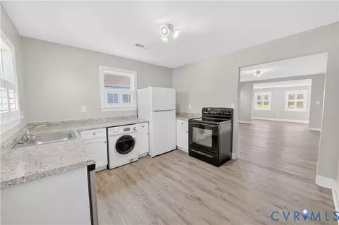 3 Lighthouse Dr, Hampton, VA 23664 photo 13