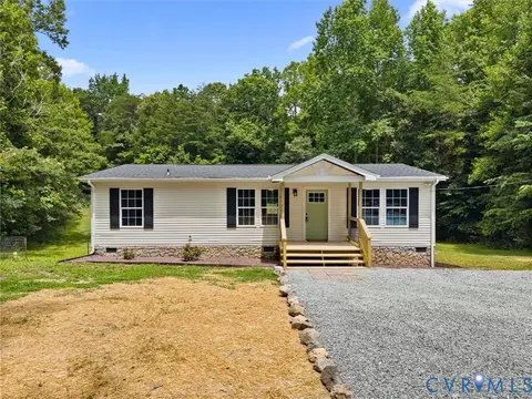 22560 Genito Rd, Amelia Court House, VA 23002