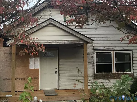 1219 Melville St, Petersburg, VA 23803