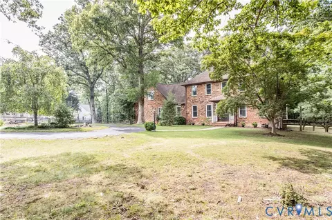 14530 Fox Knoll Dr, South Chesterfield, VA 23834
