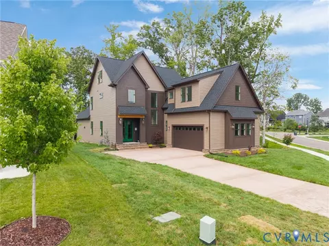 Exterior - 15212 Barford Dr, Midlothian, VA 23112 photo 3 of 9