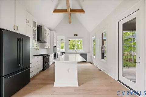 Kitchen - 15212 Barford Dr, Midlothian, VA 23112 photo 1 of 6