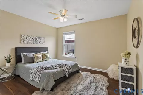 Bedroom - 21 St Johns Dr, Hampton, VA 23666 photo 1 of 6