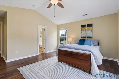 Bedroom - 21 St Johns Dr, Hampton, VA 23666 photo 5 of 6