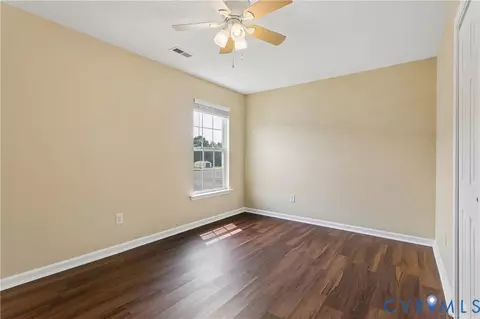 Bedroom - 21 St Johns Dr, Hampton, VA 23666 photo 2 of 6