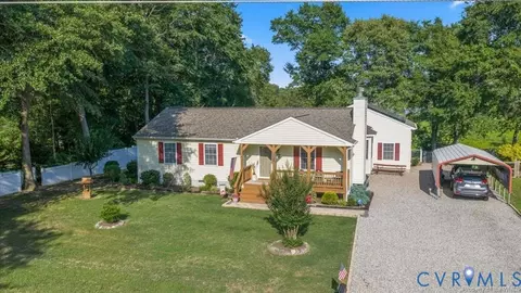 1025 Riverside Dr, Lanexa, VA 23089 photo 4