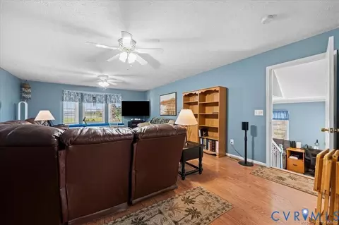 1025 Riverside Dr, Lanexa, VA 23089 photo 32