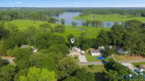 1025 Riverside Dr, Lanexa, VA 23089 photo 5