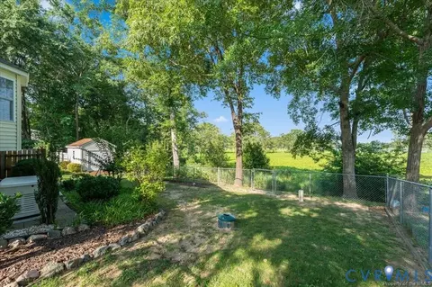 1025 Riverside Dr, Lanexa, VA 23089 photo 16